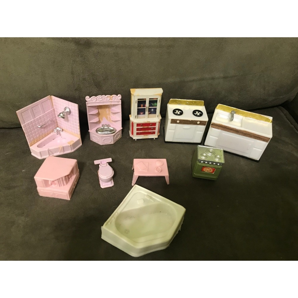 Doll House Furniture Pink Bathroom‎